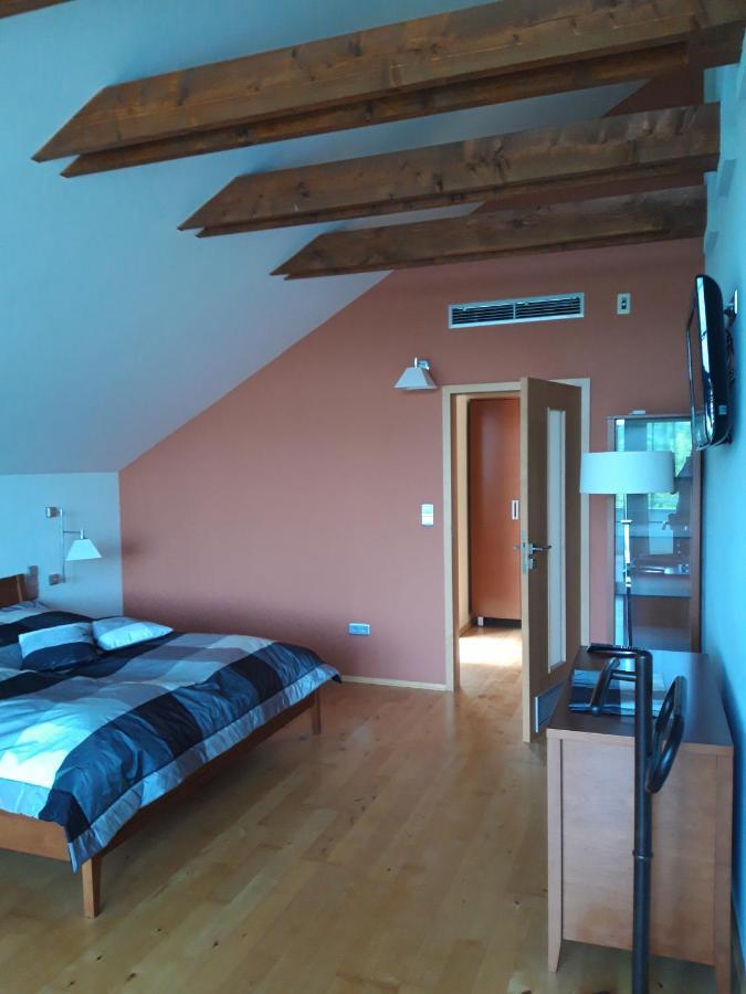 Apartmany Puerto เซเนซ ภายนอก รูปภาพ